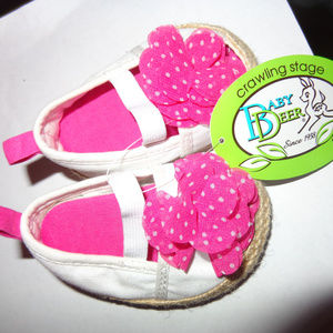 White baby shoes
